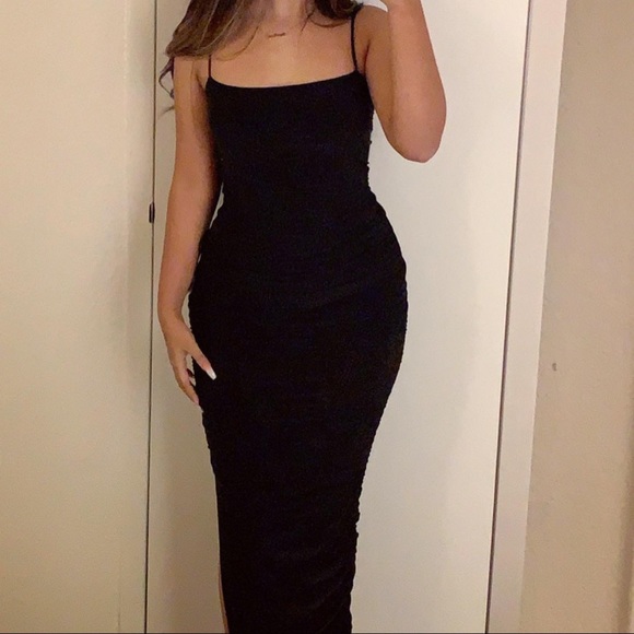 Black slinky dress - Picture 2 of 2